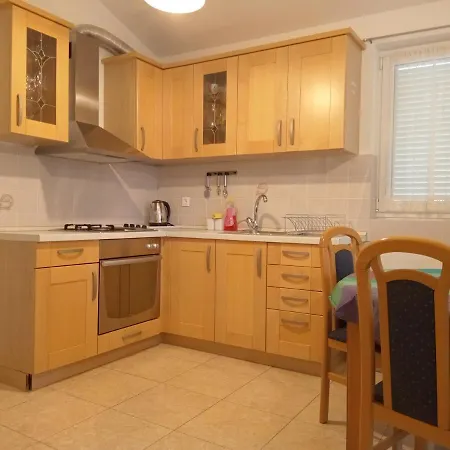 Apartman Fisherman Apartment *